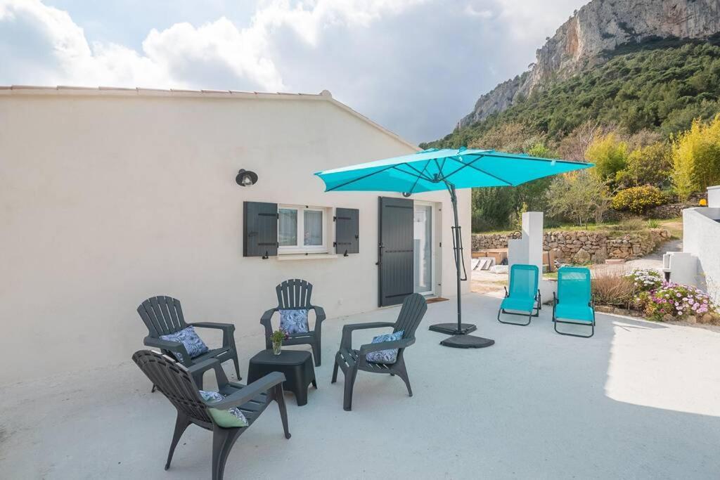 Maison Avec Jardin, Parking Entre Mer Et Montagne Le Revest-le-Eaux Exteriör bild