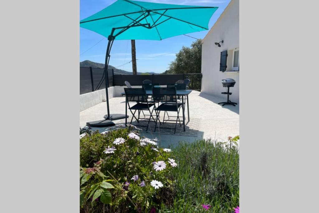 Maison Avec Jardin, Parking Entre Mer Et Montagne Le Revest-le-Eaux Exteriör bild